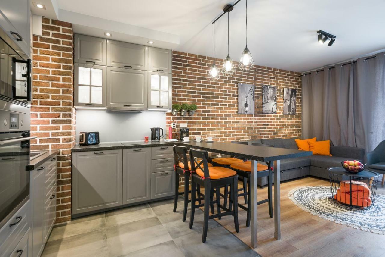 Orange, Modern Apartment In The City Centre Krakow Bagian luar foto